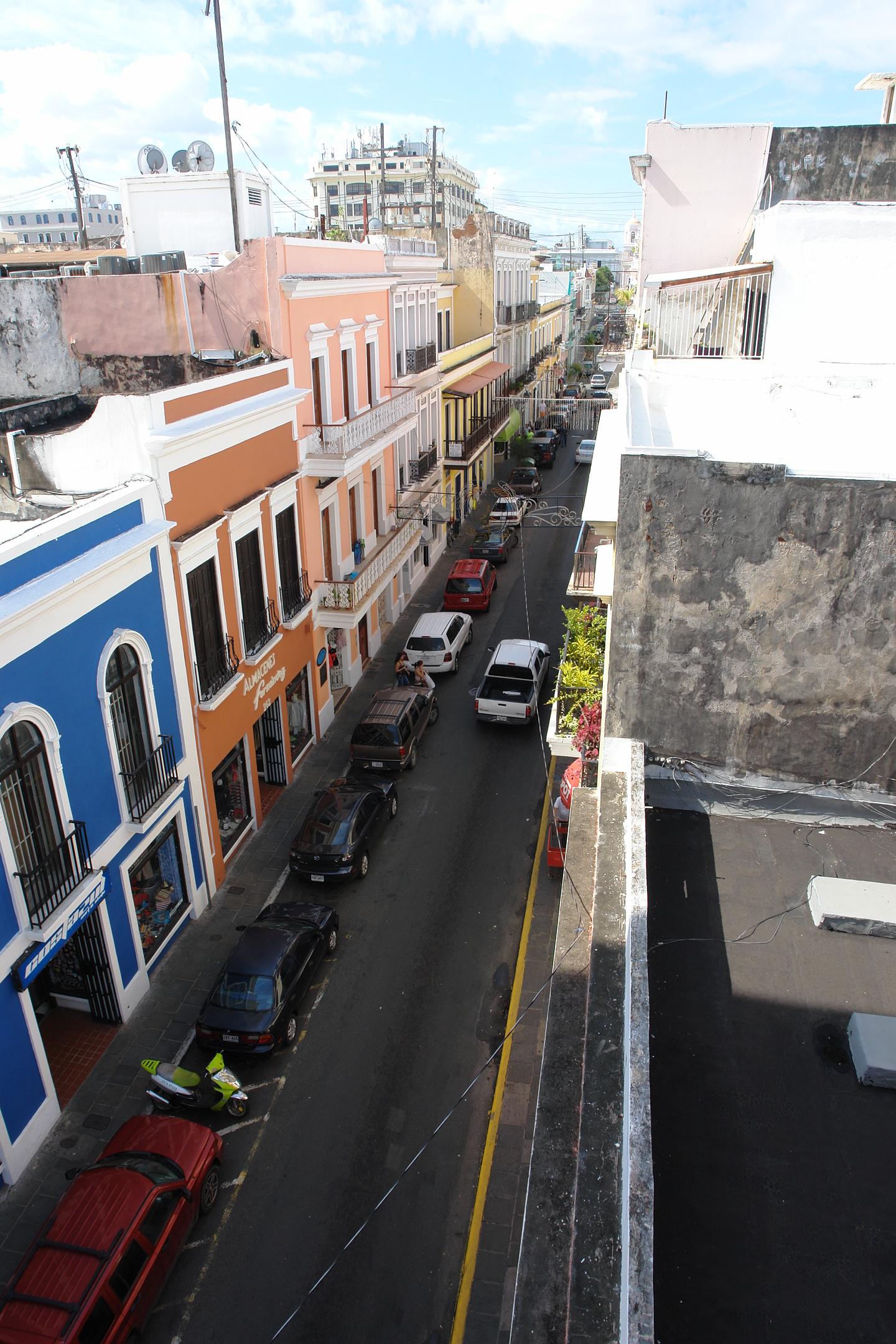 Calle de San Francisco 269 - San Juan (Viejo San Juan) - 2011 00030